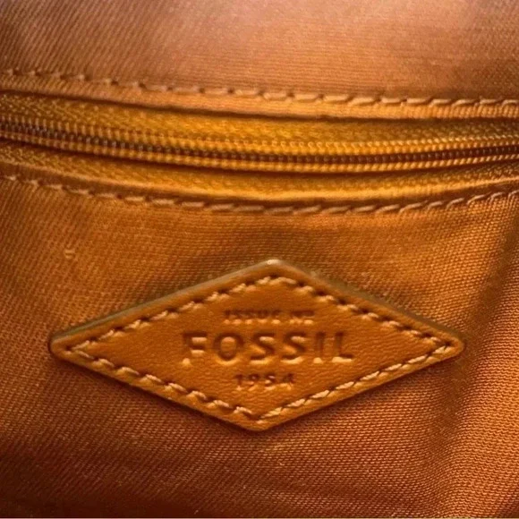 FOSSIL Women's Dawson Crossbody Bag Floral Canvas Camouflage Purse - Picture 5 of 14